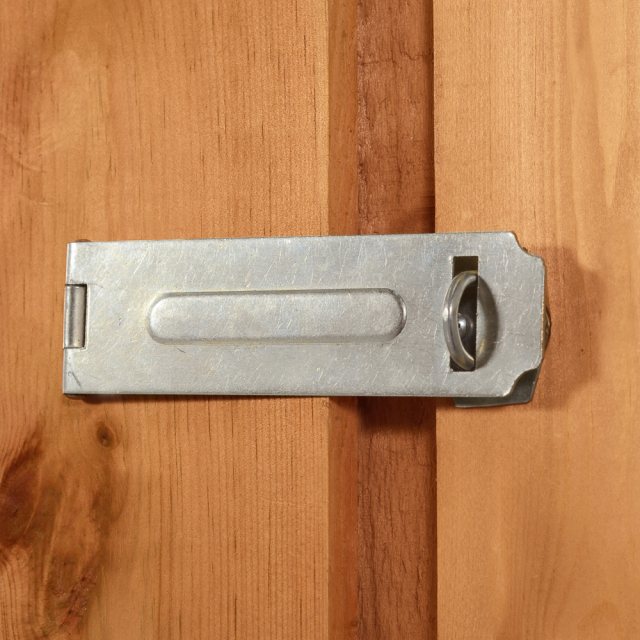 8 x 6 Forest Shiplap Shed - door locking hasp